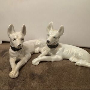 Doberman Pincher Figurines White‎ Made In Japan - Set Of 2